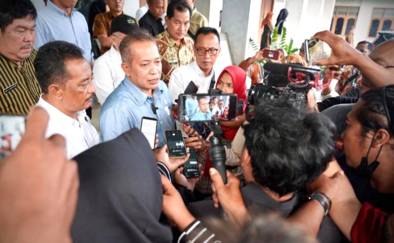 Wamenkop Dorong Koperasi Susu Boyolali Terjun ke Industri Pengolahan Susu untuk Kurangi Ketergantungan Impor