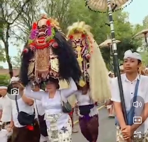 Desak Putu Tirta, S.H., M.H, Anggota DPRD Yang Dikenal Srikandi Sukawati yang Hobi dan Setia Ngayah untuk Masyarakat Gianyar